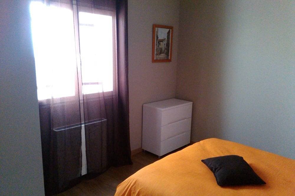 Foto 4 von 25: T3 - First floor - With swimming pool - Rated 5 * furnished for tourism