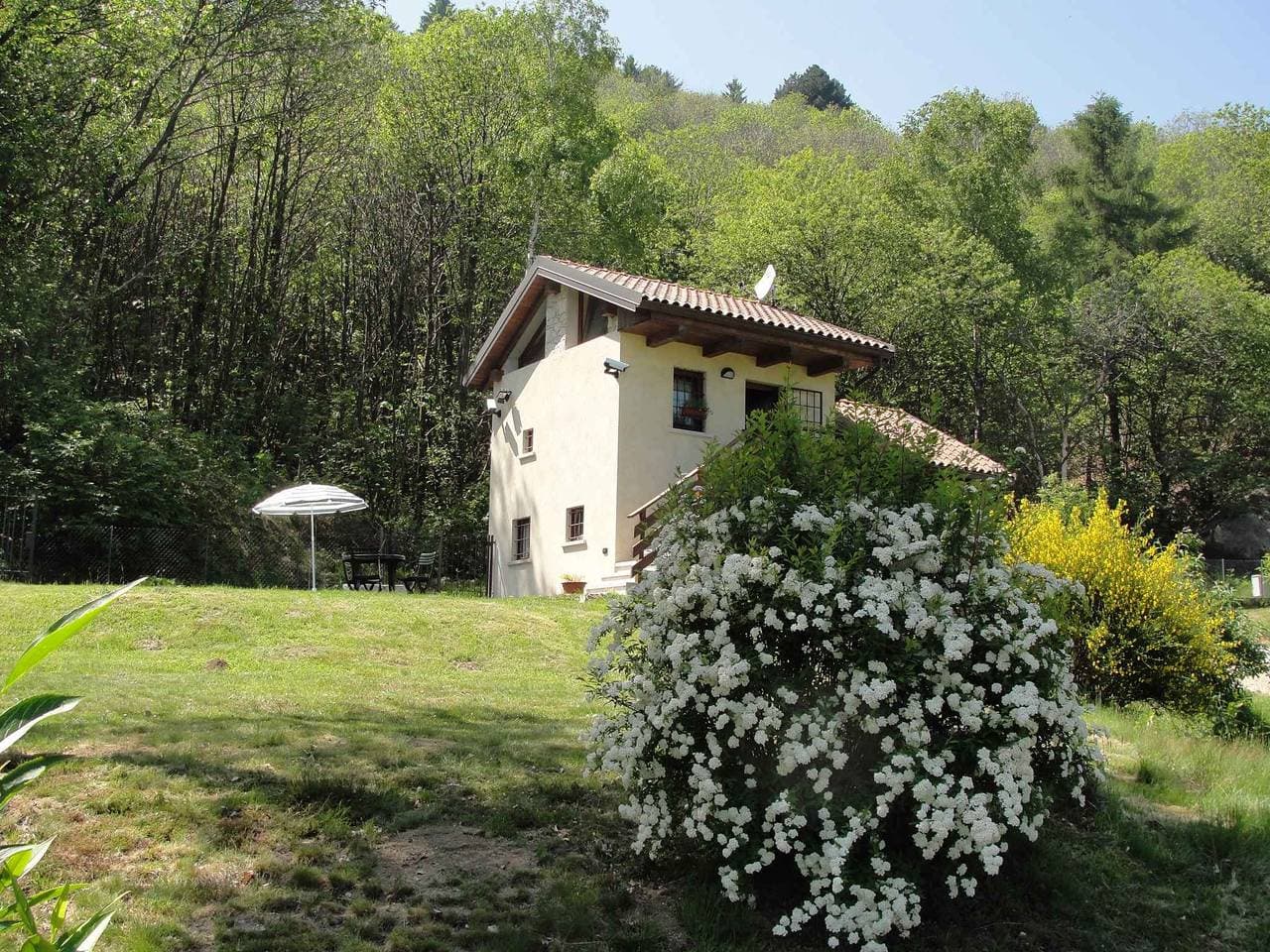 Foto 4 von 25: Ferienhaus mit Garten