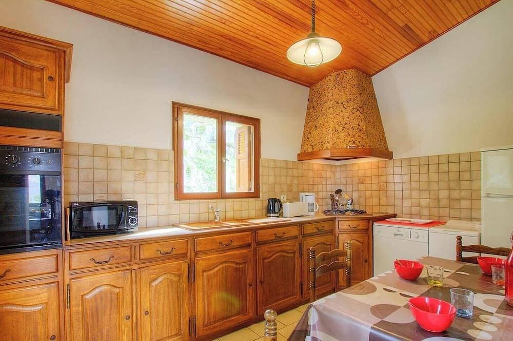 Foto 3 von 3: Stone house for 4 people in the countryside just 8 km from the Valinco beaches
