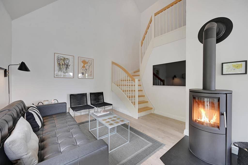 Foto 3 von 31: Helle Ferienwohnung mit Sauna, Whirlpool und prima Lage
