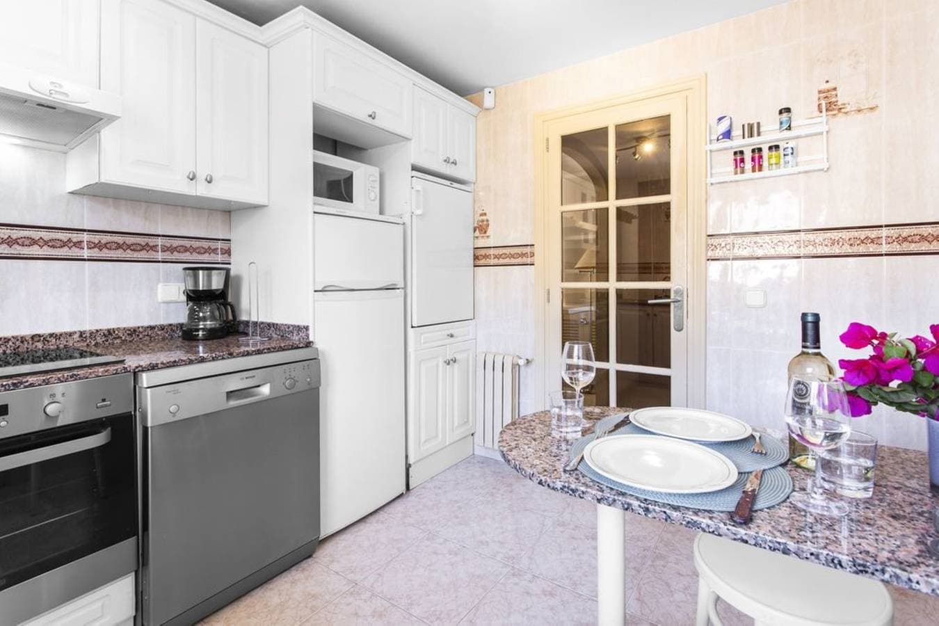 Foto 8 von 17: Ferienwohnung "S Olivera" in Strandnähe mit privater Terrasse und WLAN