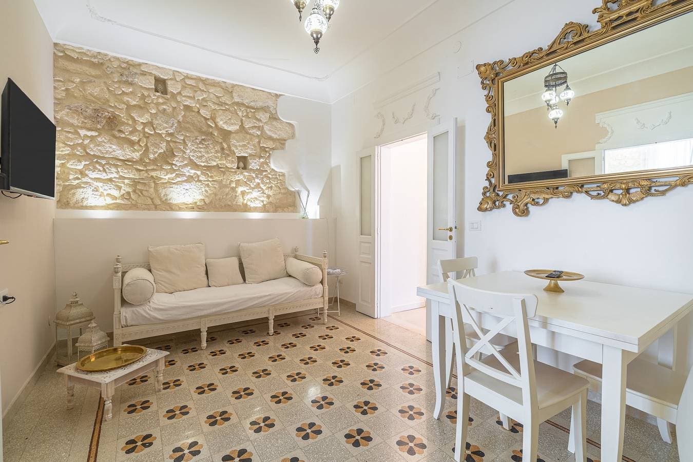 Foto 5 von 35: Ferienwohnung 'Mille E Una Notte - Suoni D'Acqua' mit Privatterrasse, Wi-Fi und Klimaanlage