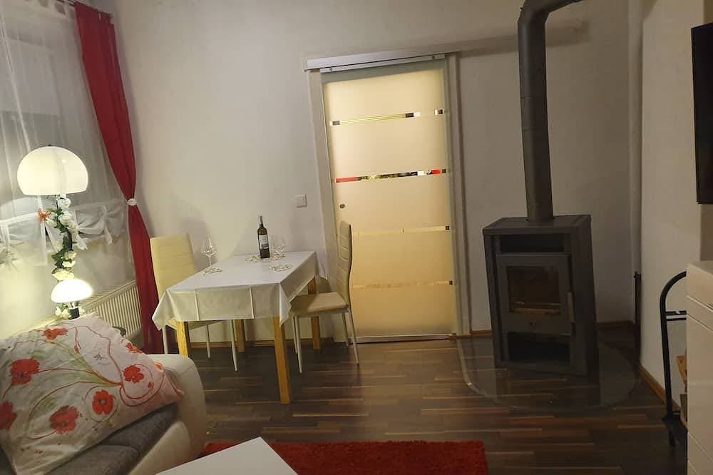 Foto 6 von 11: Liebevoll gestaltete, zum Wohlfühlen einladende Ferienwohnung.