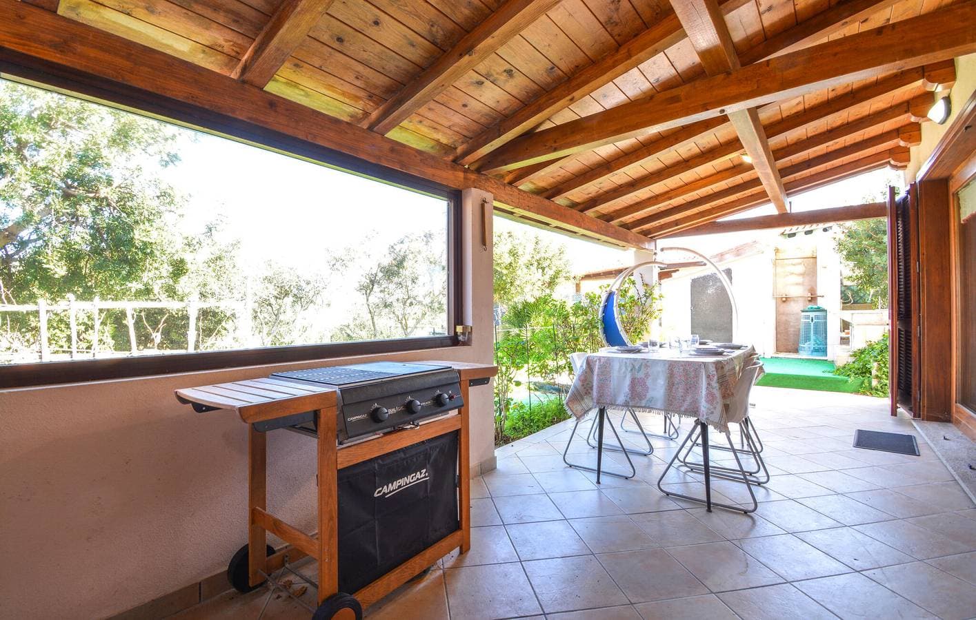 Foto 5 von 36: Gemütliche Strandwohnung mit AC, Parkplatz, Terrasse & WiFi
