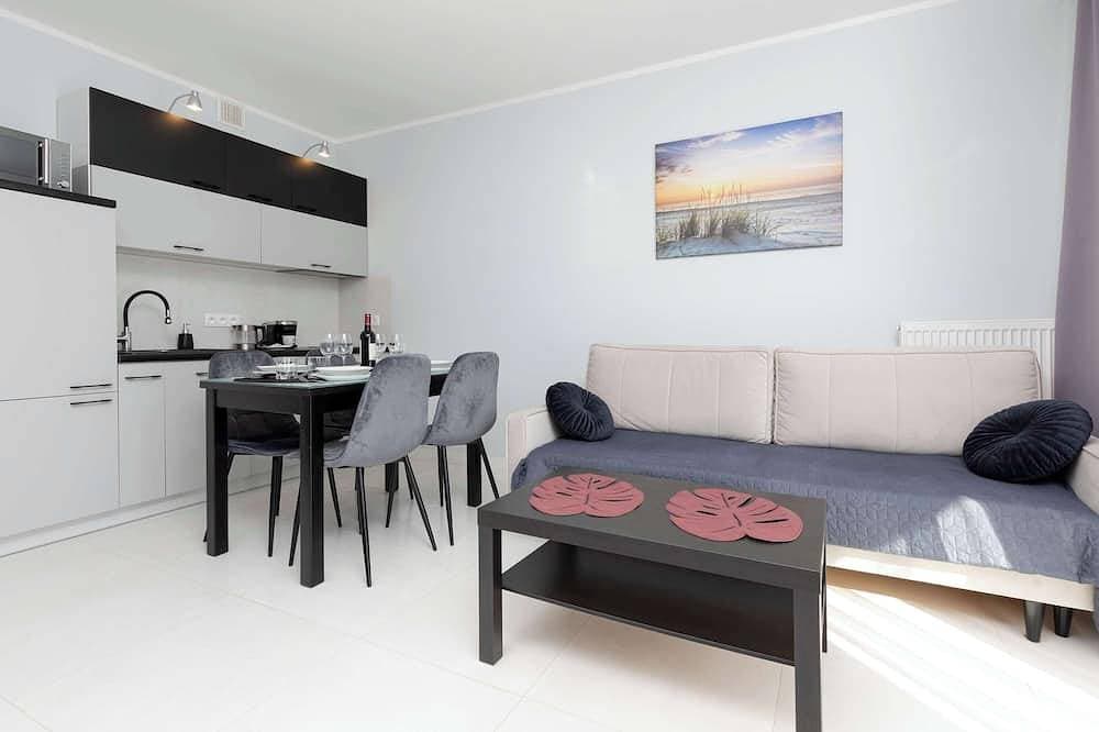 Geräumige Wohnung | Balkon | Privatparkplatz 1