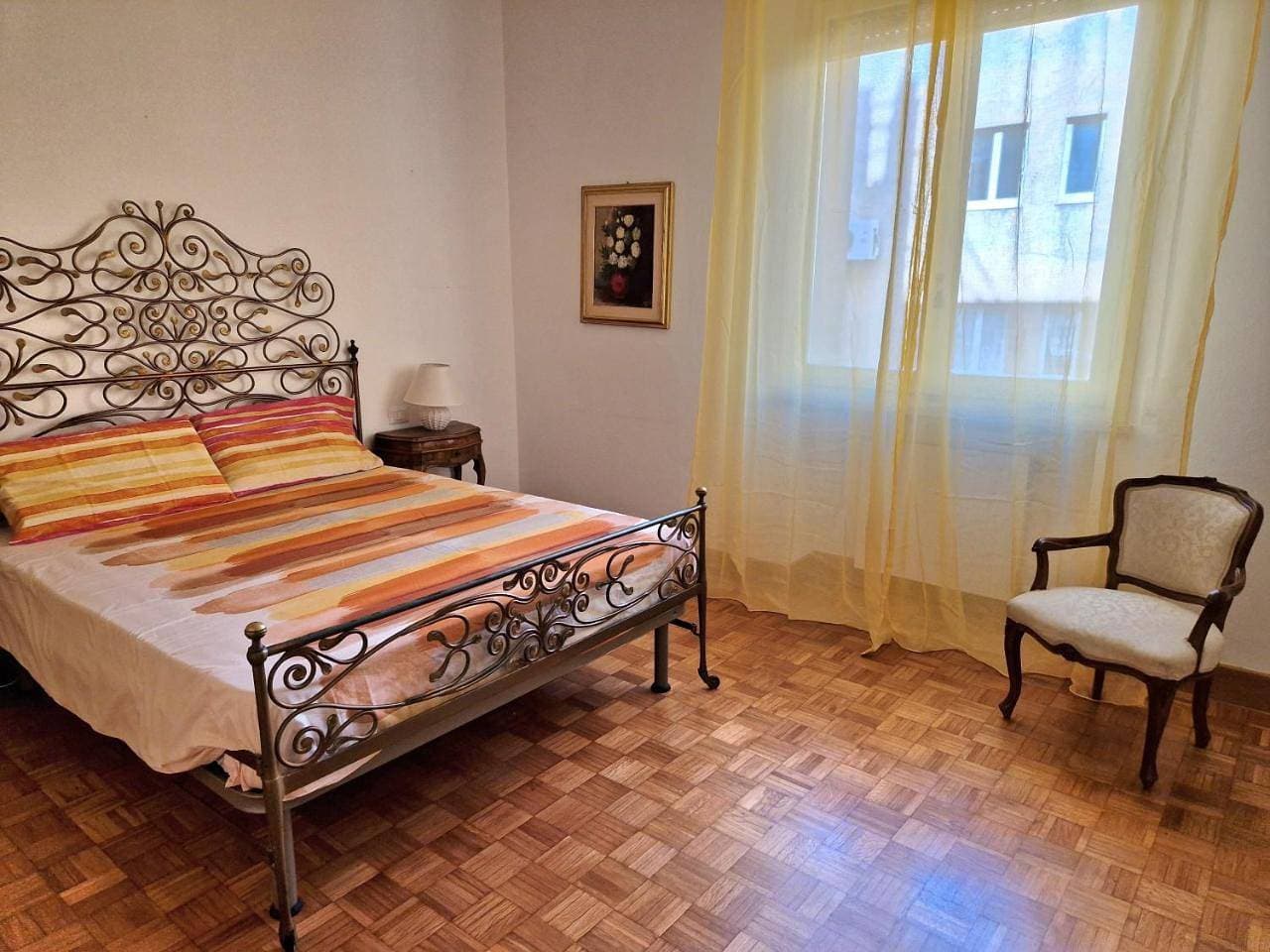 Foto 6 von 56: Three-Bedroom Apartment
