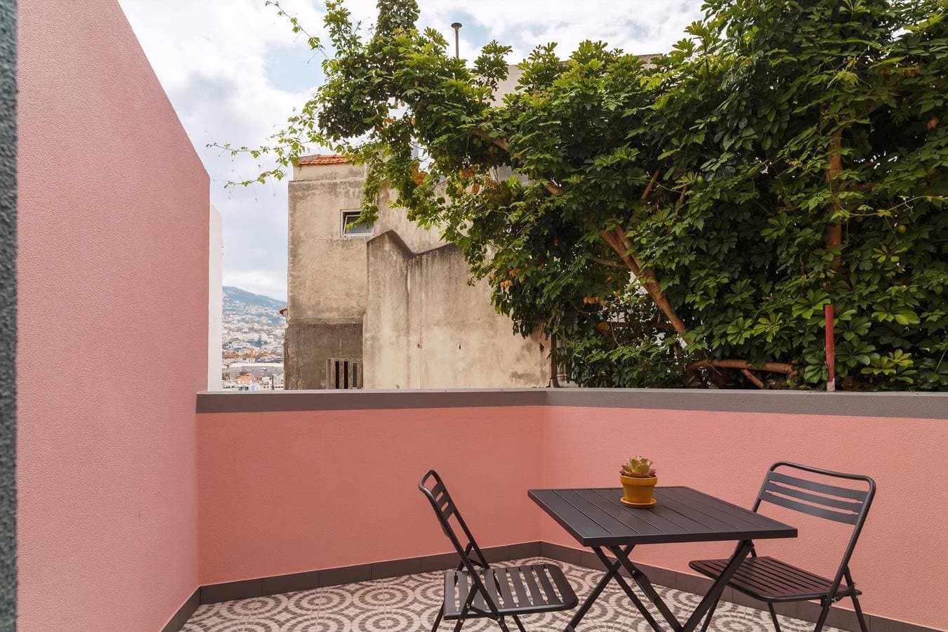 Foto 2 von 35: Ferienwohnung für 2 Personen mit Terrasse