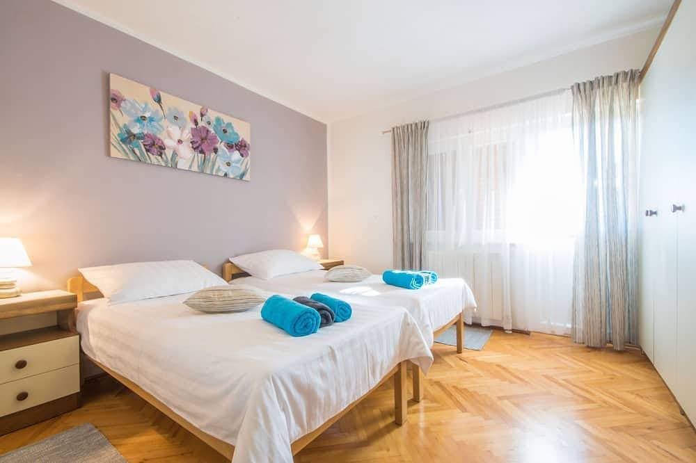 Foto 4 von 30: Top-Ferienhaus mit Pool für 4+1