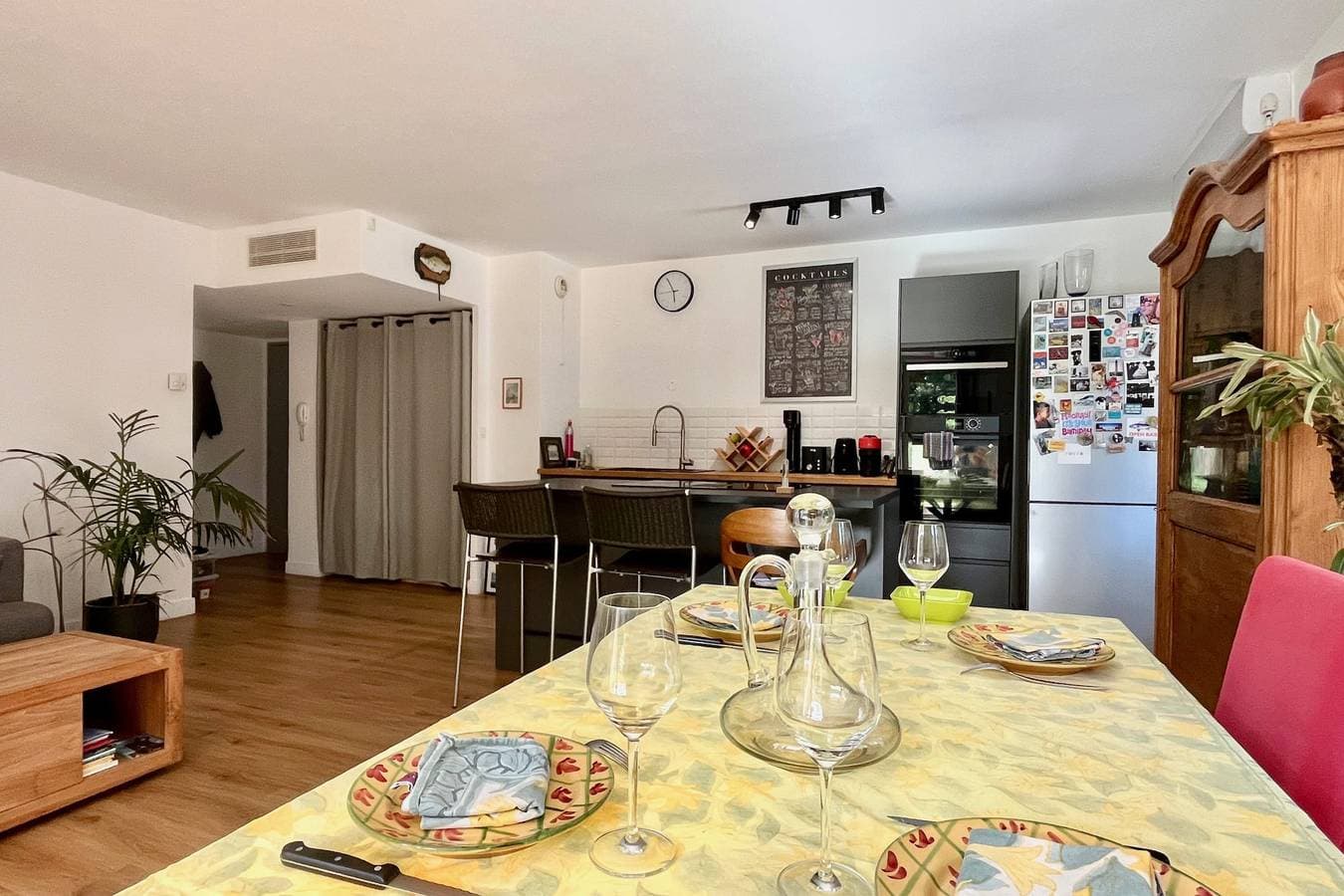 Foto 7 von 24: Ferienwohnung für 4 Personen mit Terrasse
