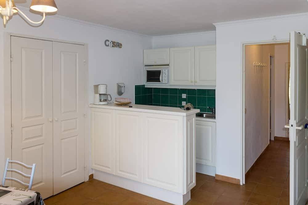 Foto 13 von 26: T2 1 Schlafzimmer 4 Personen zu vermieten 83700 Saint Raphaël / Le Dramont