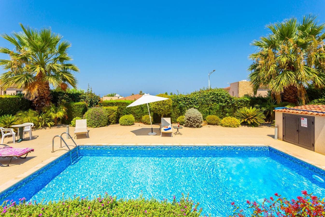 Foto 8 von 38: Villa für 6 Personen mit Garten