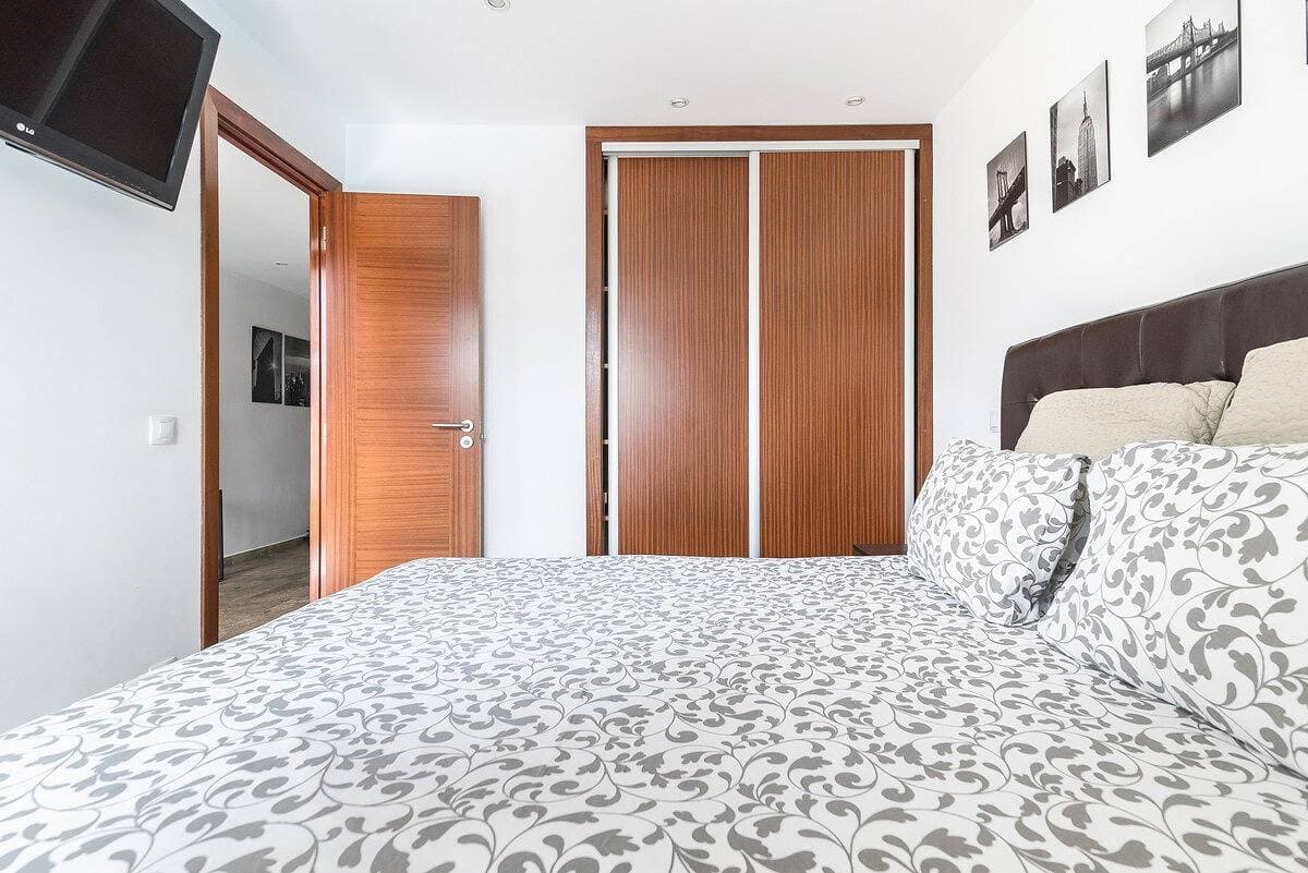 Foto 11 von 27: Ferienwohnung für 4 Personen mit Terrasse