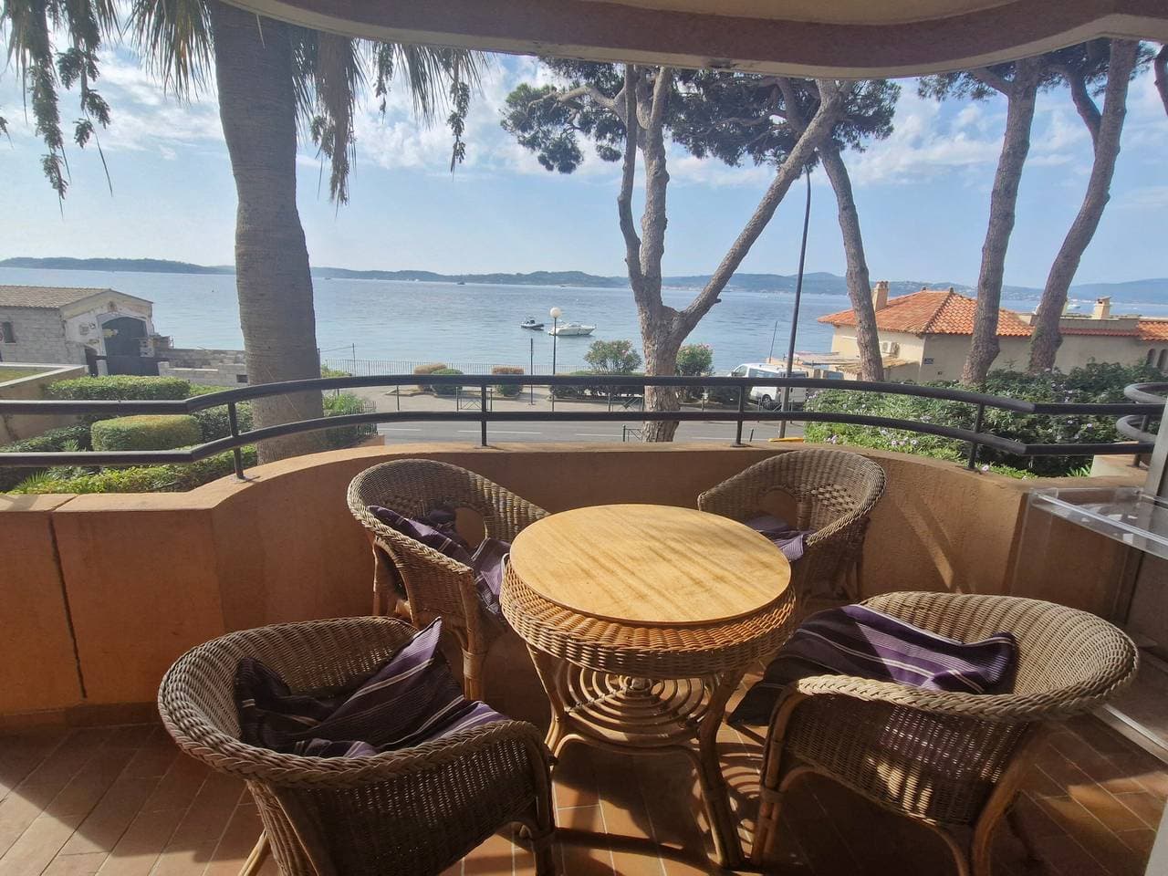 Foto 2 von 18: 2-Zimmer-Wohnung mit Meerblick und Parkplatz nahe Sainte-Maxime