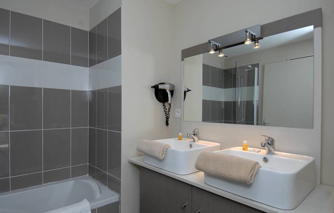 Foto 10 von 46: Residence Du Golfe S2p