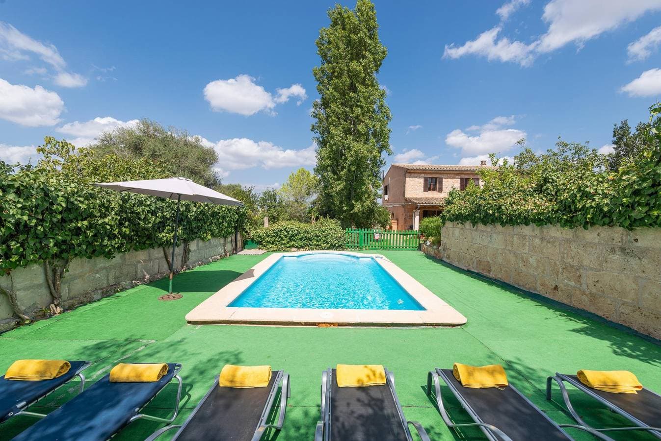 Foto 2 von 47: Gina - Schönes Haus mit privatem Pool und Kostenloses WLAN