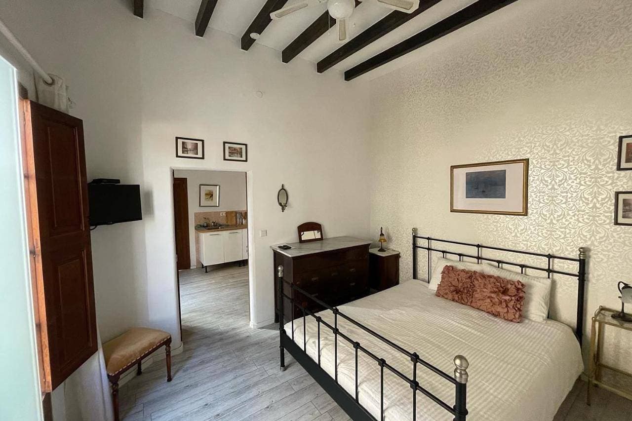 Foto 4 von 45: Three-Bedroom House