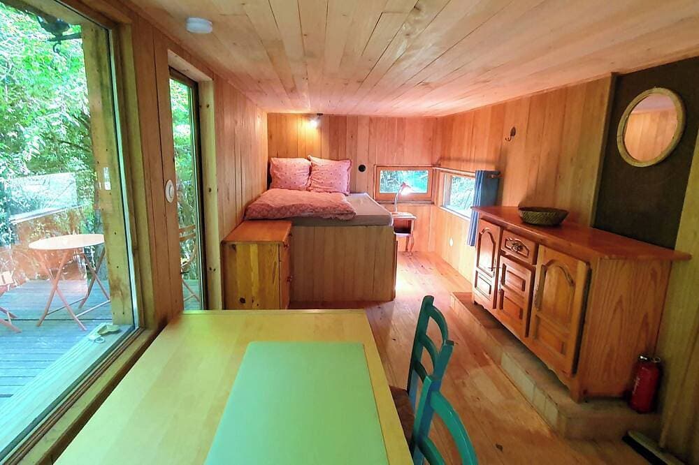 Foto 3 von 20: Beautiful cabin in Les Eyzies for a relaxing getaway with wifi, heating, fan