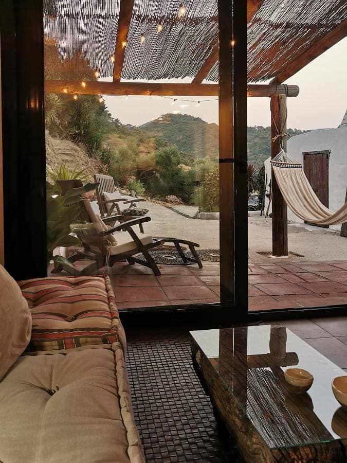 Naturaleza y Arte en la Casa del Molino 1