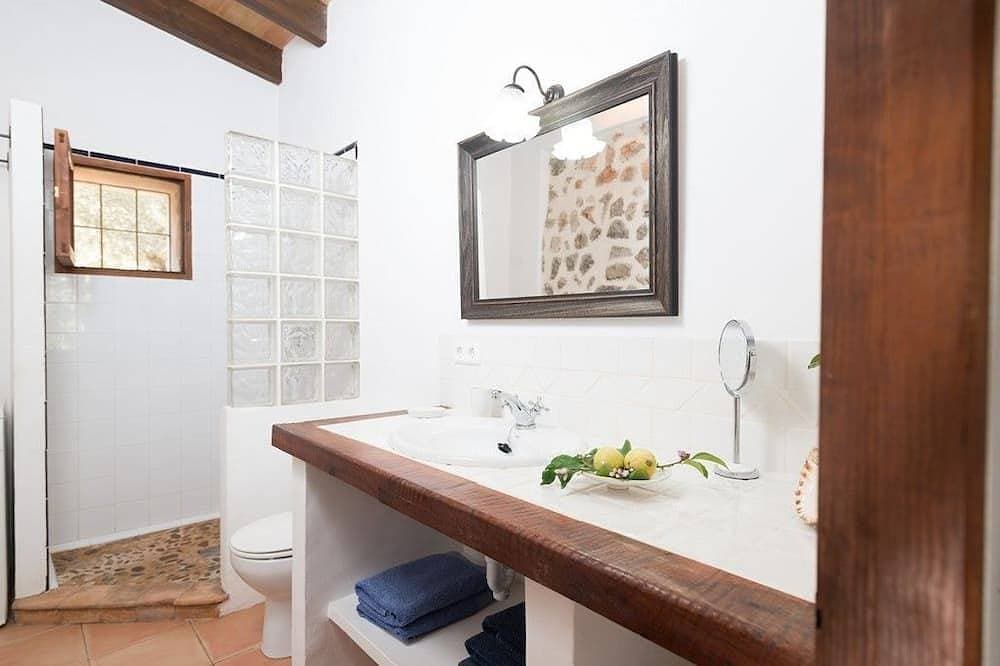 Foto 7 von 30: Berghütte am Meer lädt zum Wandern in der Sierra de Tramuntana 20% Rabatt März