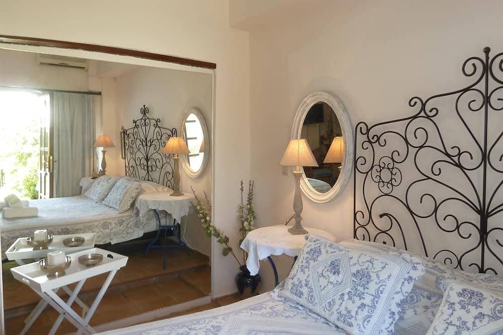 Farbige Asteri Suite, Pool, Patio, Dachterrasse, In der Nähe von Rethymno 1