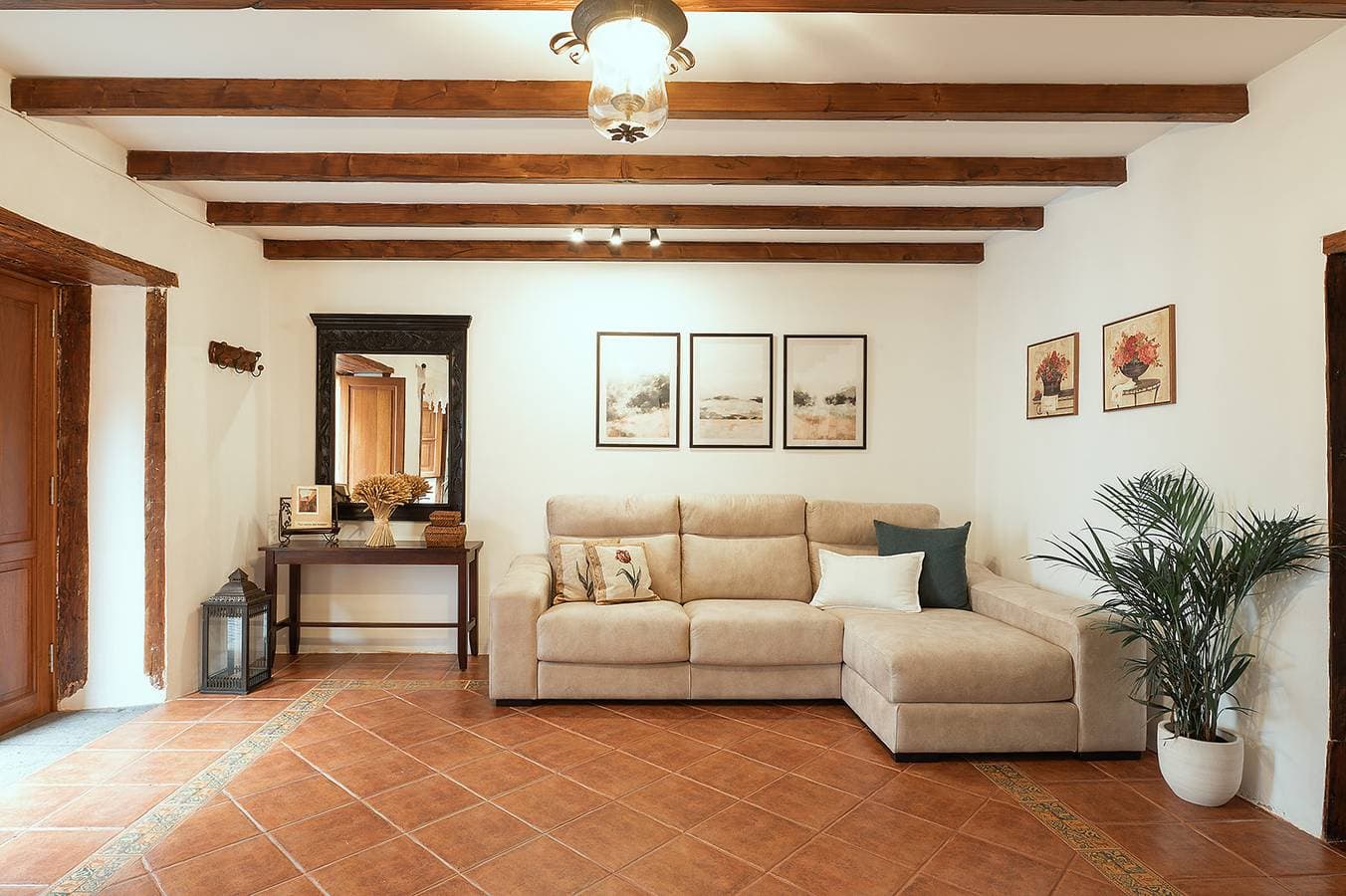 Foto 5 von 34: Ferienhaus für 4 Personen mit Terrasse