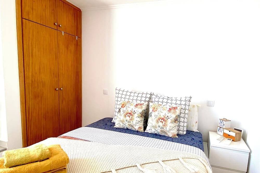 Foto 4 von 16: Charming townhome at Zenit Olhão with WiFi, AC