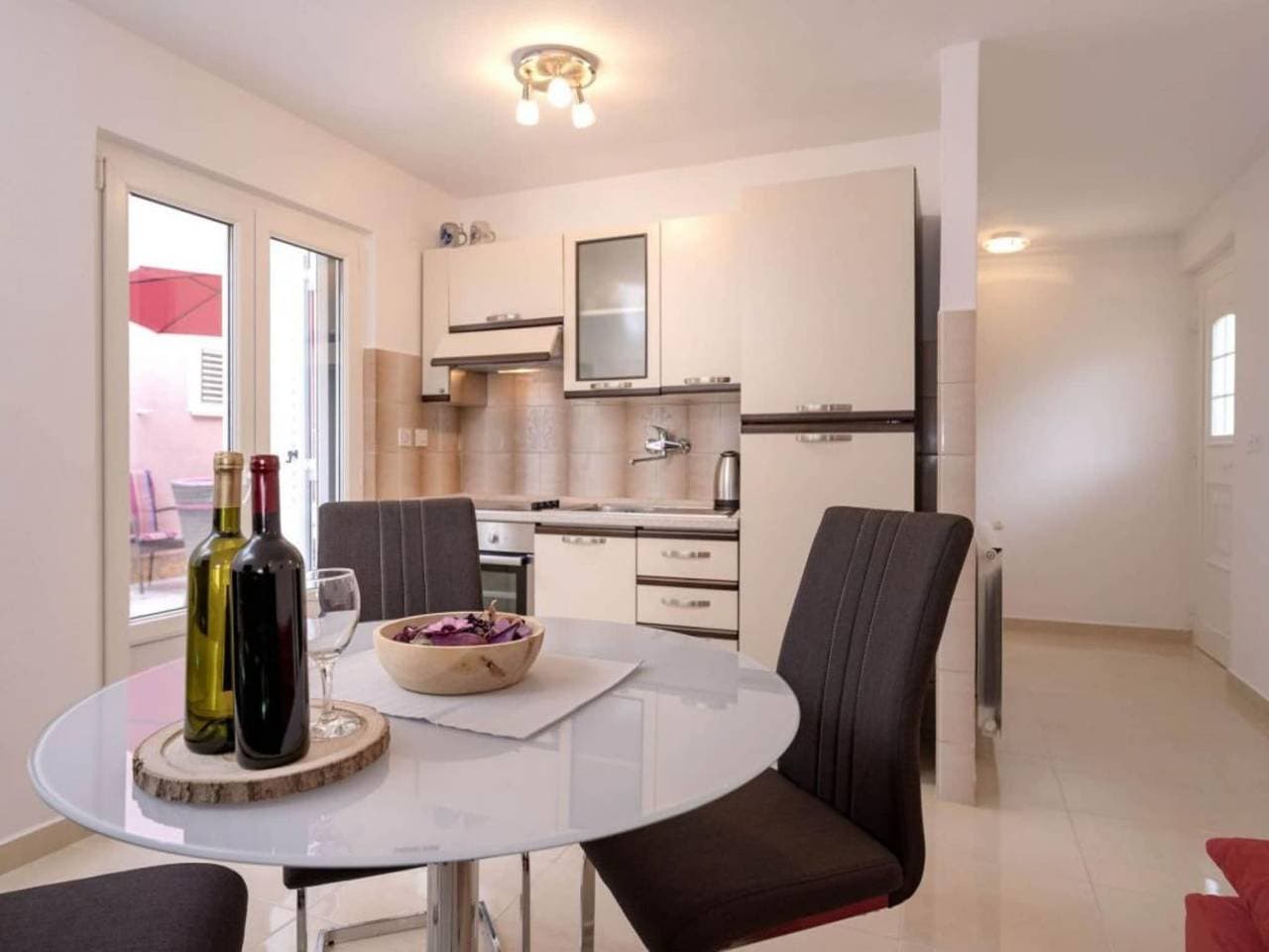 Foto 4 von 18: One Bedroom Apartment with Terrace 5