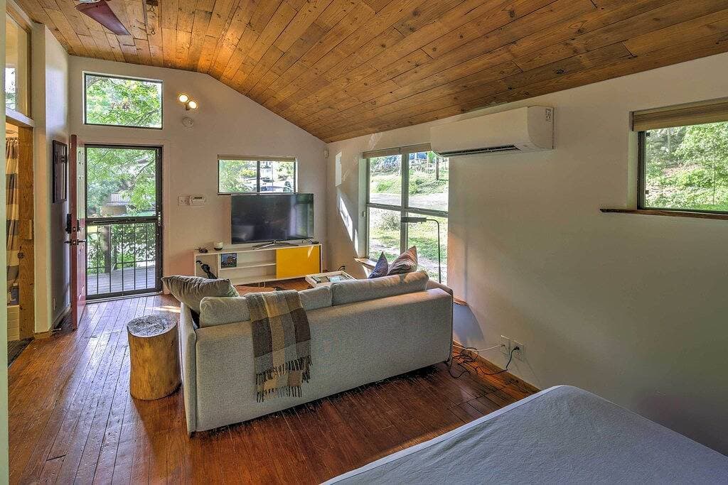Foto 13 von 24: Schicker Studio Bungalow in der trendigen Gegend von East Austin!