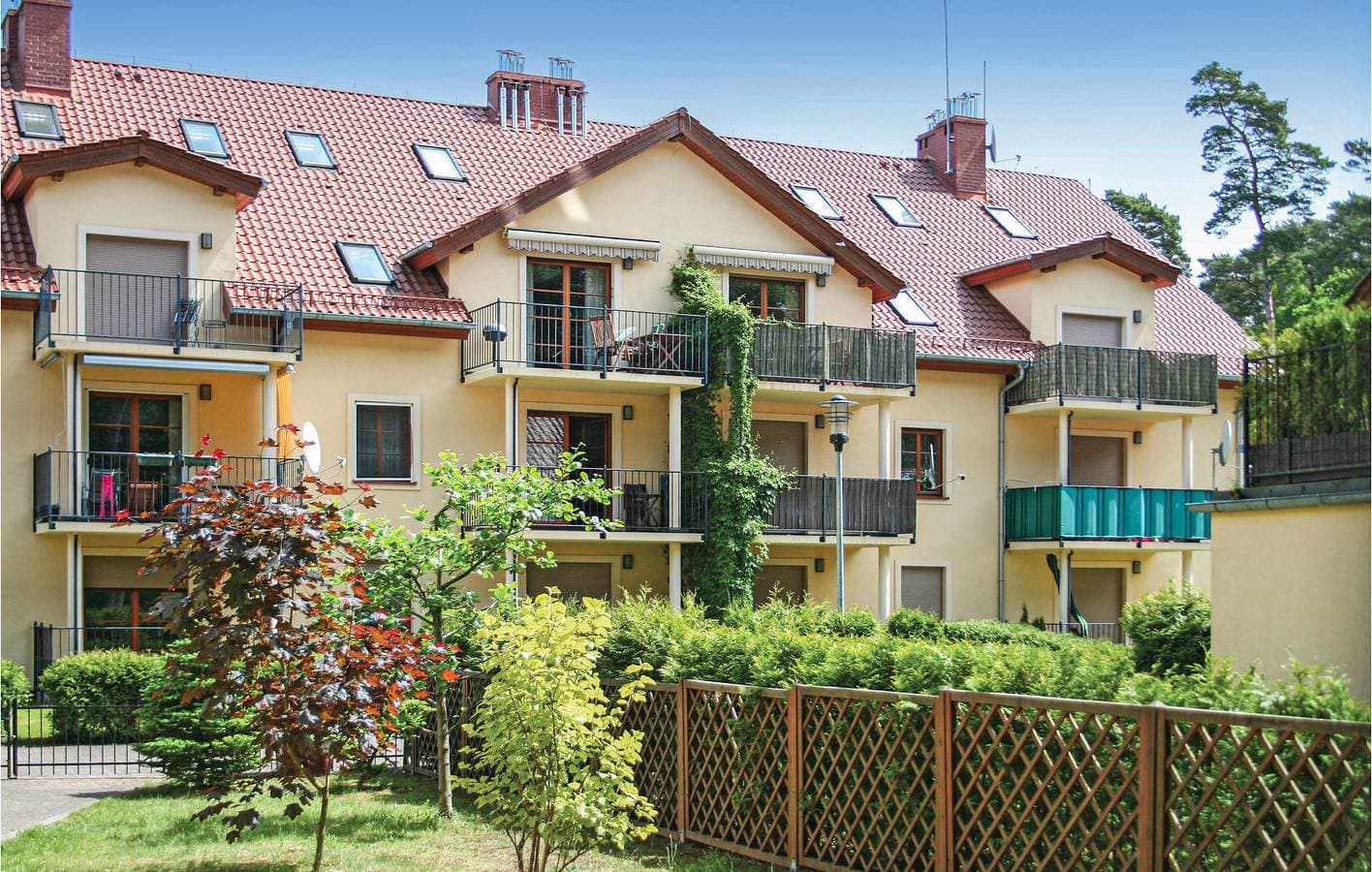 Foto 3 von 26: Ferienwohnung für 4 Personen mit Terrasse