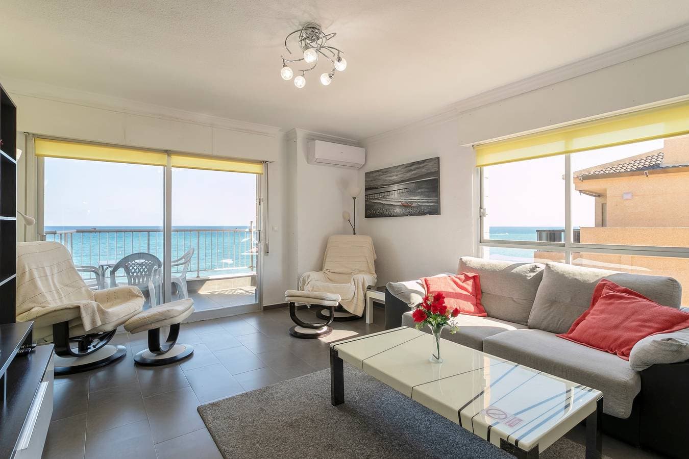 Foto 4 von 25: Penthouse-Apartment Los Locos B mit Meerblick, WLAN, Klimaanlage & Terrasse