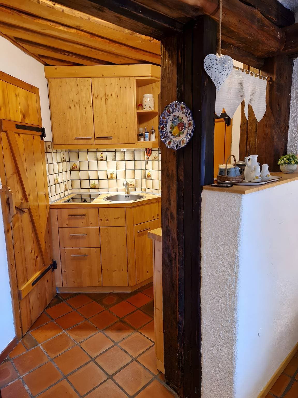 Foto 6 von 25: Einzimmerapartment 'Zehntstüble' mit Gemeinschaftsgarten und WLAN