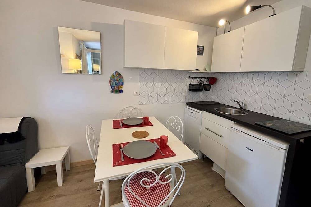 Foto 12 von 20: Gemütliche Ferienwohnung mit 2 Zimmern, Terrasse, 400m vom Strand, WLAN, Parkplatz, in Saint Aygulf