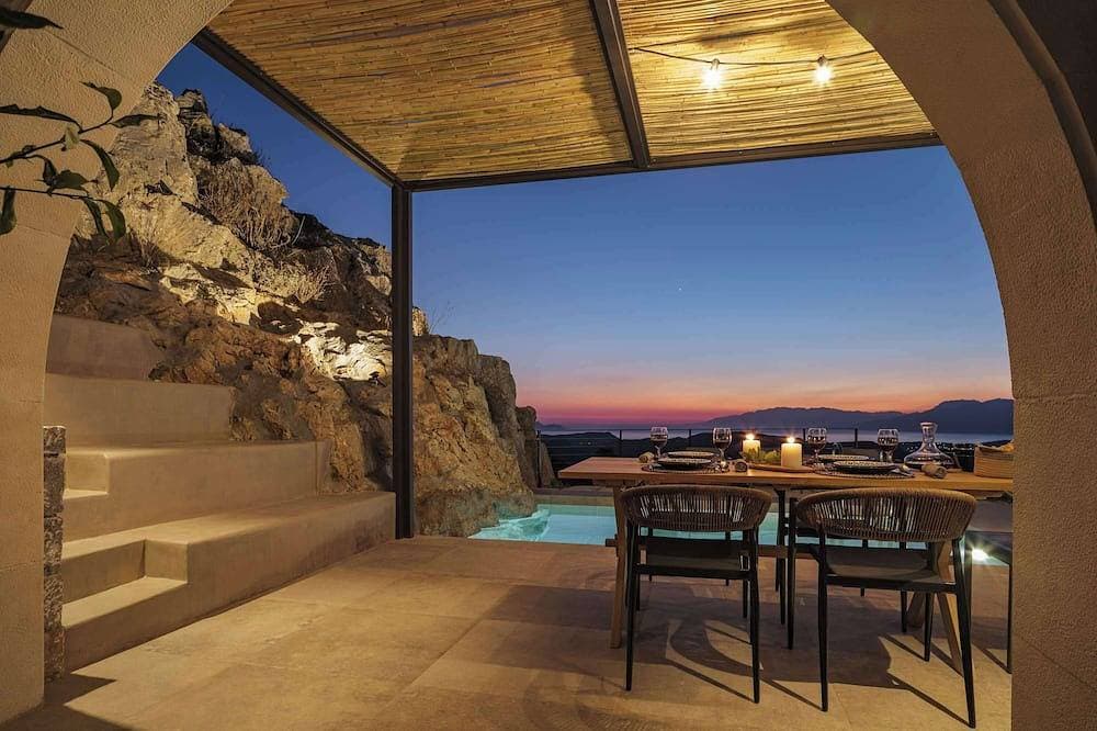 Askianos II – Architectural Villa in South Crete 1