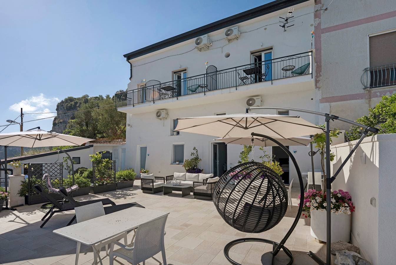 Foto 9 von 31: Zimmer 'Amalfi Sea View' mit Meerblick, WLAN und Klimaanlage