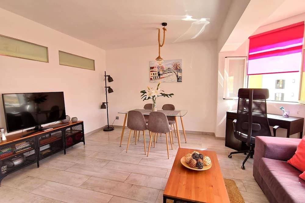 Foto 13 von 22: Spacious 3-Bedroom Apartment Near Paseo Marítimo · Son Armadams