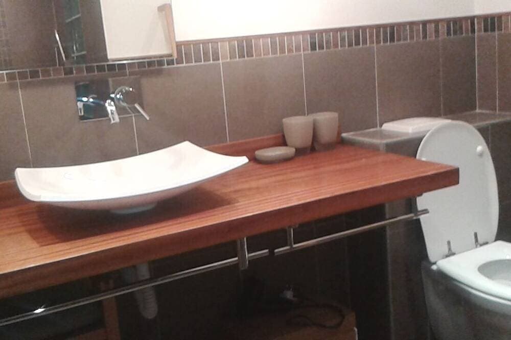 Foto 4 von 6: Modernes Loft-Apartment im Herzen der Altstadt aus dem 12. Jahrhundert