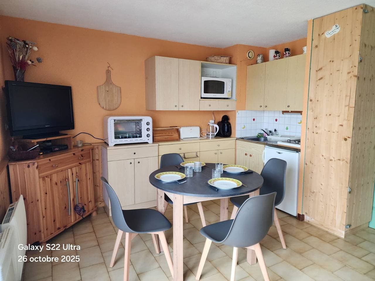 Gemütliches Studio 200m von den Pisten mit Balkon und TV - Keine Haustiere 1