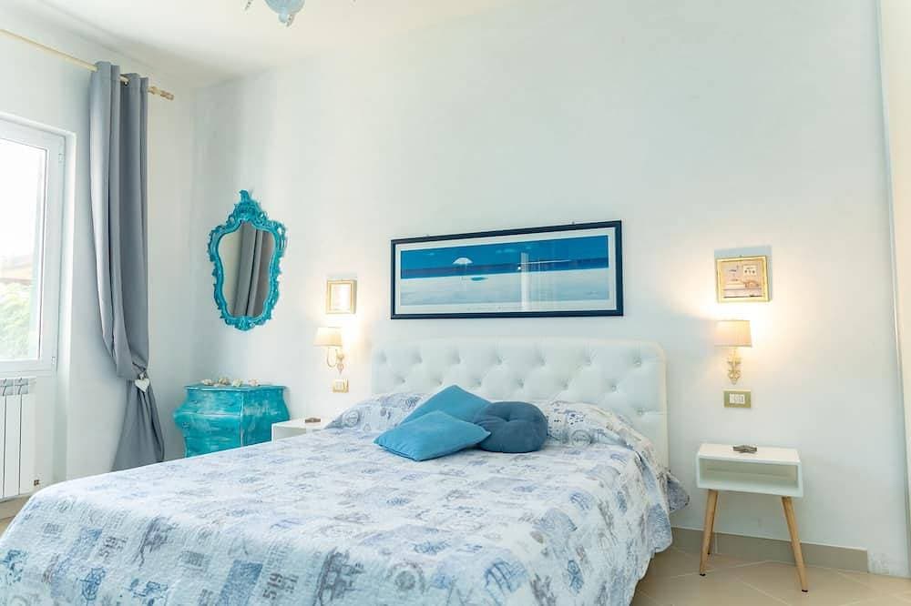 Foto 7 von 30: Apartment In Villa X 4 People About 2 Km From The Sea Hot-Hub Pool
