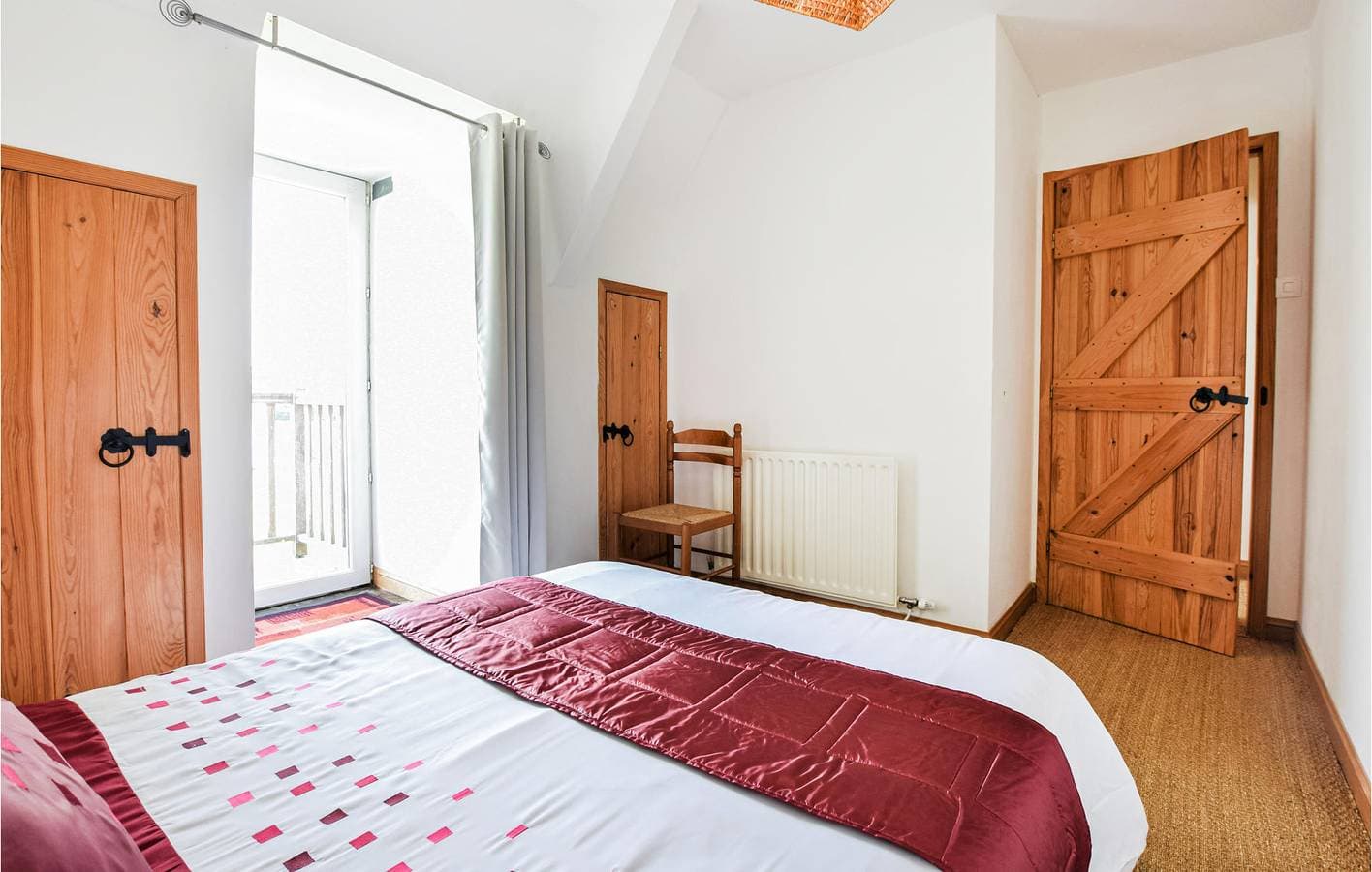 Foto 11 von 26: Gemütliche 100qm Wohnung: Parkplatz, TV, Wifi, Garten, 500m zum Strand