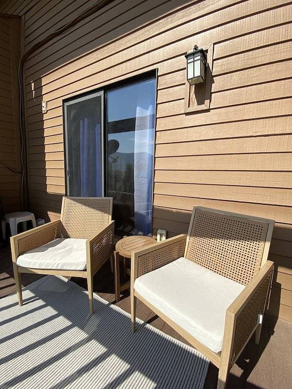Foto 8 von 30: New remodeled Scandinavian theme Condo with Beautiful Mountain Views