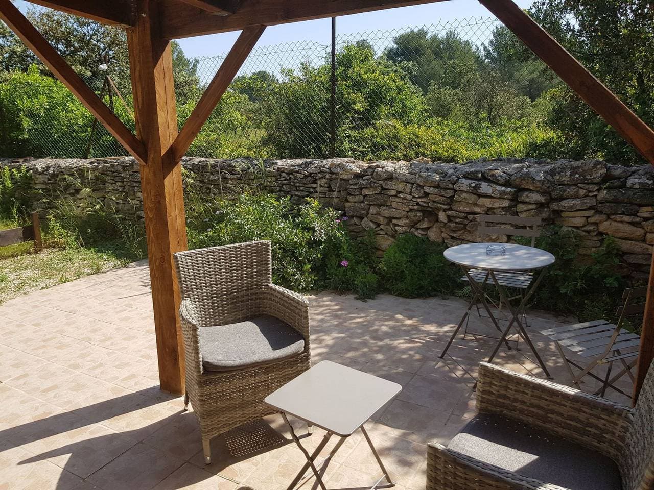 Foto 2 von 42: Studiowohnung mit Terrasse - Pool, Tennis, Bouleplatz
