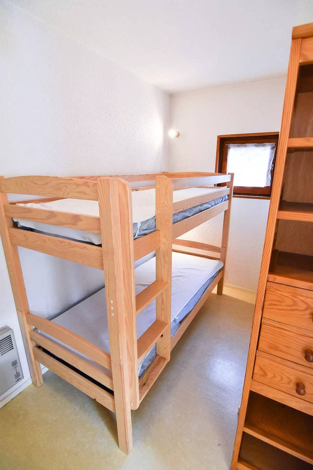 Foto 7 von 12: Studiokabine 4 persons 1* exponiert Süd