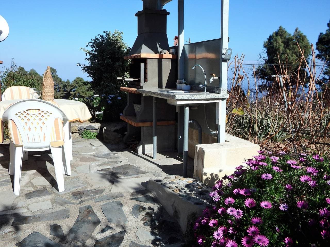 Foto 5 von 26: Bungalow in Finca mit Weinanbau & Traumaussicht,fibre WLAN gratis