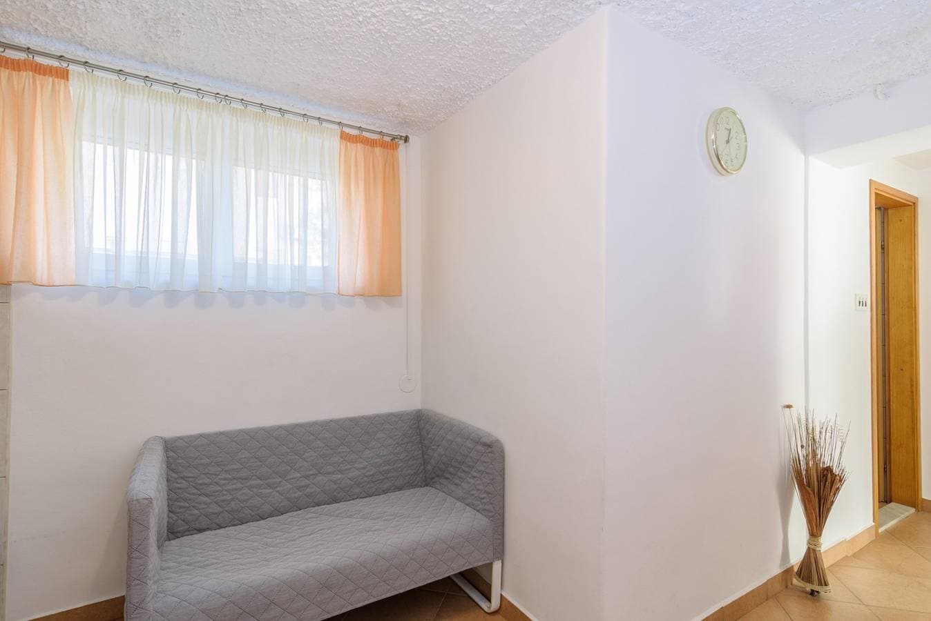 Foto 5 von 17: Ferienwohnungen Meri / Ein Schlafzimmer A1 - Okrug Gornji