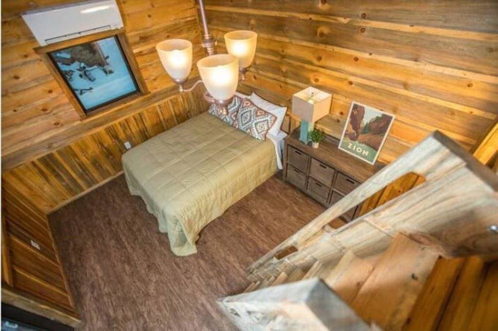 The Boundary Cabin 2 1