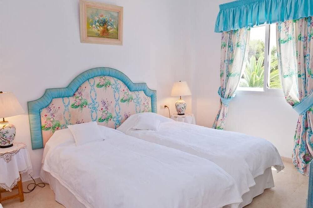 Foto 6 von 24: Schöne Familienvilla mit Pool direkt am Meer, Gegenüber Nikki Beach in der Nähe von Don Carlos