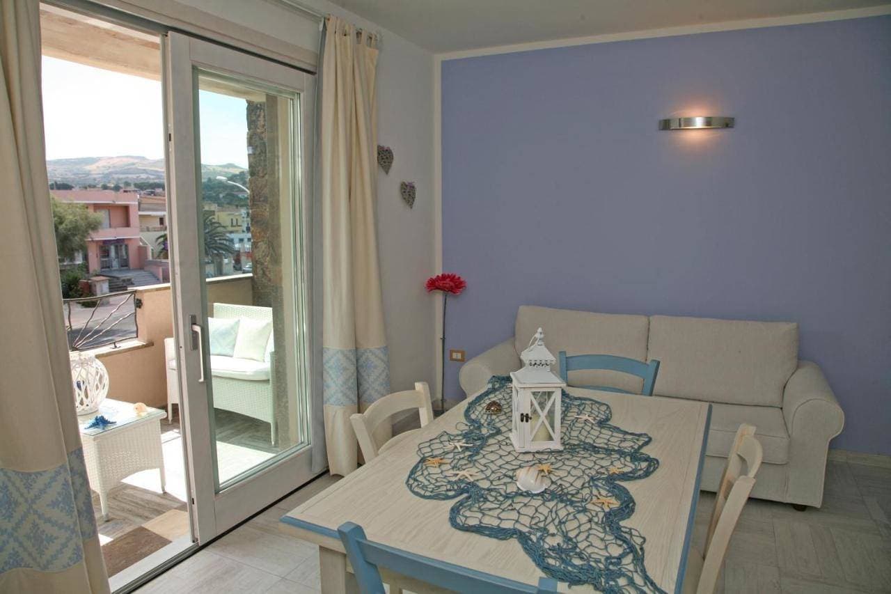 Foto 3 von 55: Apartment with Sea View