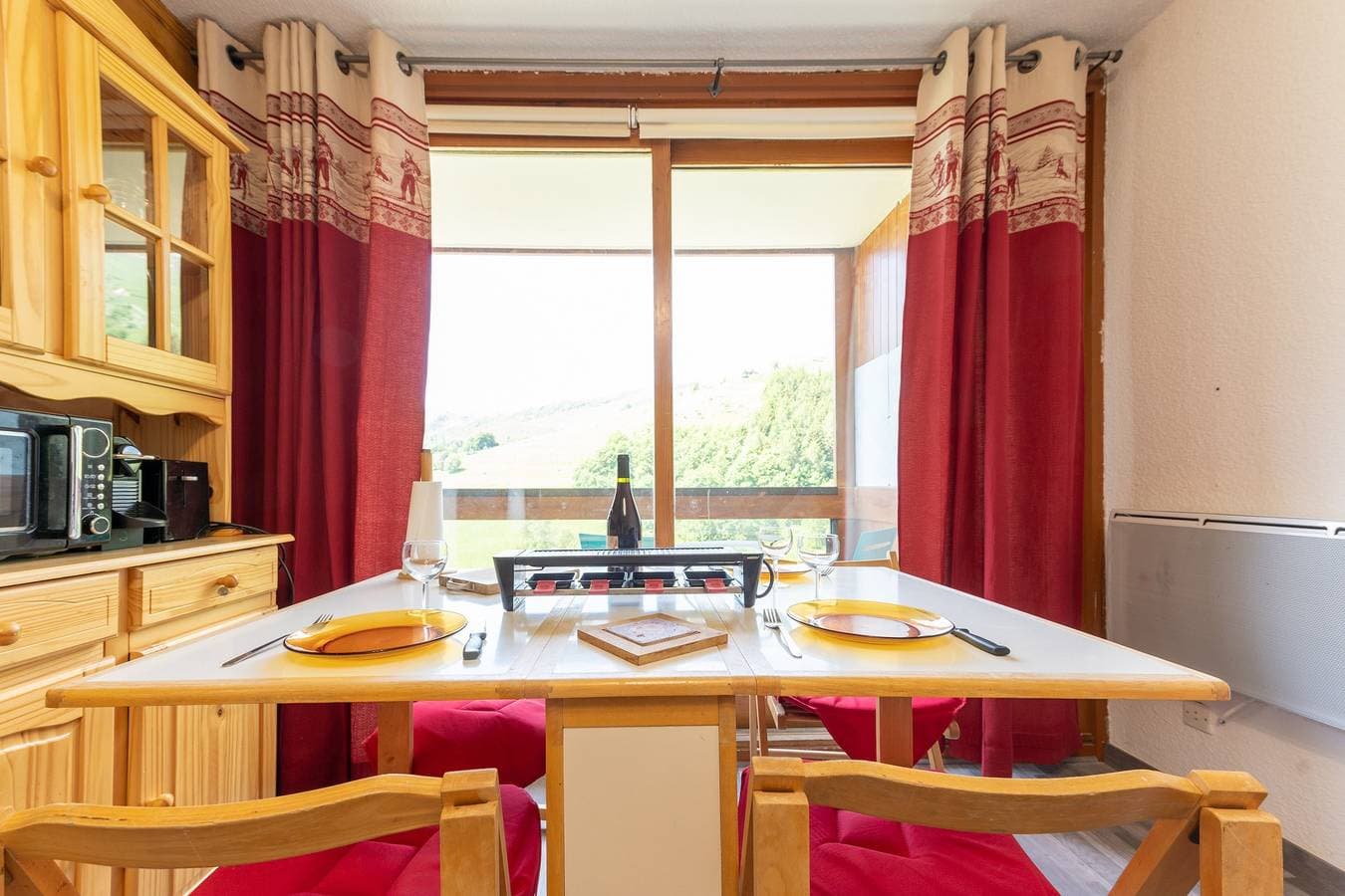 Foto 10 von 12: Ferienwohnung für 4 Personen mit Balkon