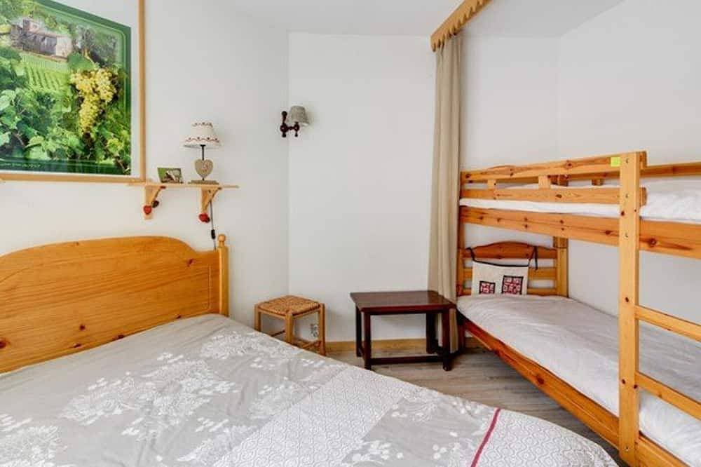 Foto 3 von 10: Helle 2-Zi.-Wohnung, 6 Pers., Parkplatz, in der Nähe von Geschäften und Skifahren