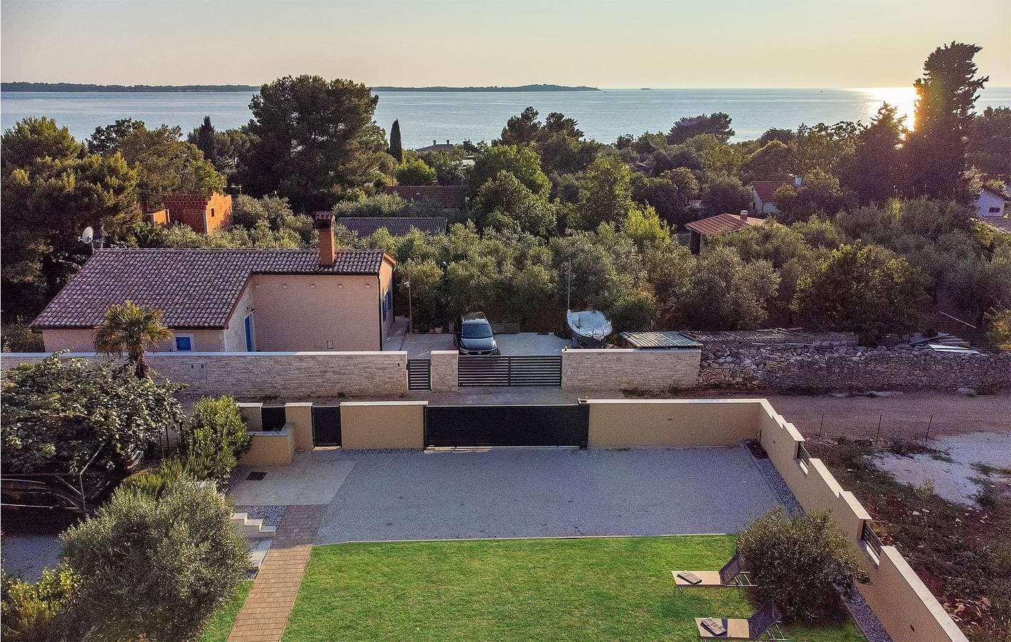 Foto 13 von 32: Gemütliche Ferienwohnung, 500 m vom Strand von Fažana entfernt, mit Terrasse und WLAN